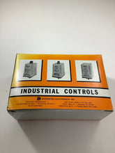 Load image into Gallery viewer, SLA-380-ASA - DIVERSIFIED ELECTRONICS INC. - Phase Monitor Relay 350-440 VAC, SPDT, 10A/240V, 8-Pin Octal