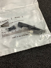 Load image into Gallery viewer, 95-100-01R - SIECOR - ST MM FIBER OPTIC CONNECTOR
