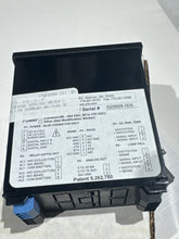 Load image into Gallery viewer, Y820-00-0-P - YOKOGAWA - Digital Process monitor 4-20 mADC, , Red LED display, 85~264 VAC, 90~370 VDC
