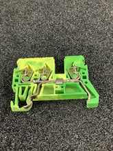 Load image into Gallery viewer, 870-687 - WAGO - Terminal Block Connector 3 Position Ground, Earth Green, Yellow 12-28 AWG

