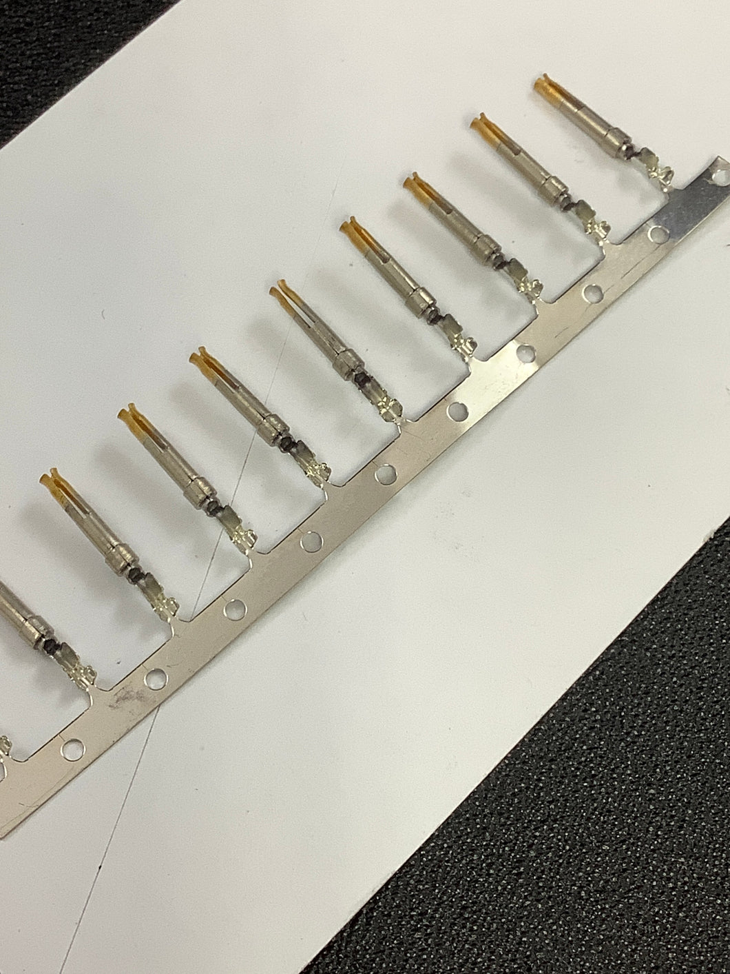 5-66505-7 -C - AMP - CONN SOCKET 24-28AWG GOLD CRIMP, Chain Form, 100 contacts per package. Quantity Shown Available = 100 Packs.