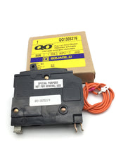 Load image into Gallery viewer, QO1305219 - SQUARE D - 30 AMP 1 POLE  Circuit Breaker
