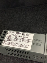 Load image into Gallery viewer, 89422112 - SYRELEC - CTD46 SERIES Temperature Controllers 24VAC/DC, LOGIC TEMP CTRL
