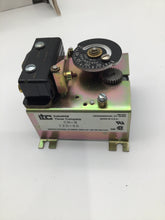 Load image into Gallery viewer, CM-8 - ITC, ESSEX - SYNCHRONOUS, MOTOR-DRIVEN CAM TIMERS, 30 MIN, 120VAC
