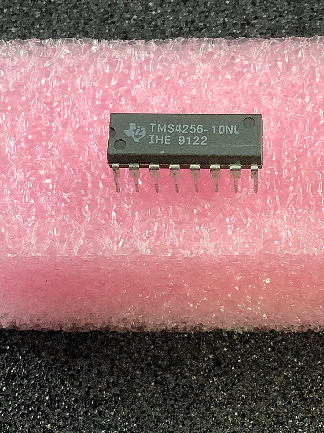 TMS4256-10NL - TI - 262144-BIT DYNAMIC RANDOM-ACCESS MEMORIE