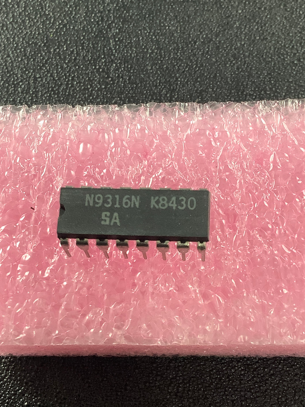 N9316N - SIGNETICS - 4-BIT BINARY COUNTER