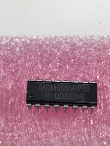 MCM6665AP20 - MOTOROLA - DRAM 64K x 1