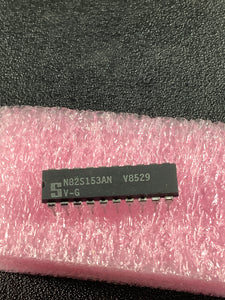 N82S153AN - SIGNETICS - Programmable Logic Array,