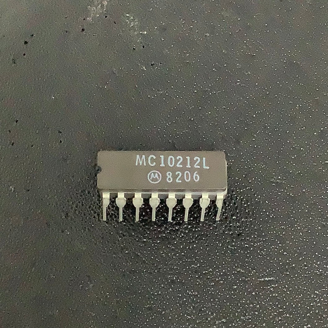 MC10212L - MOTOROLA - 3-Output OR/NOR Gate/3-Output OR/NOR Gate