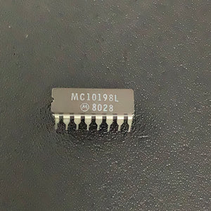 MC10198L - MOTOROLA - Retriggerable Monostable Multivibrato