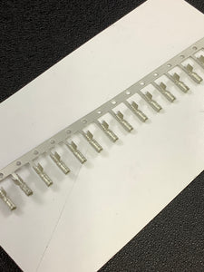 640259-1 -C - AMP - CONN TERM RCPT 17-22AWG CRIMP, Chain Form, 100 contacts per package. Quantity Shown Available = 100 Packs.