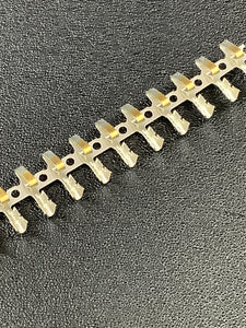 08-55-0103 -C - MOLEX - Non-Gendered Contact Gold 18-24 AWG Crimp, Chain Form, 100 contacts per package. Quantity Shown Available = 100 Packs.