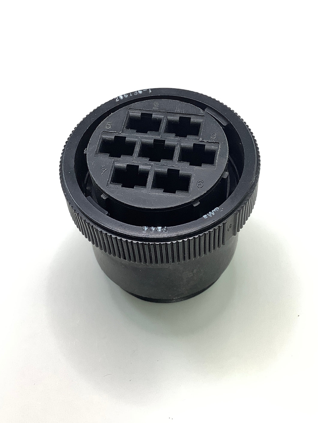 206136-1 - AMP - 7 PIN High Current Cable End CPC Connector