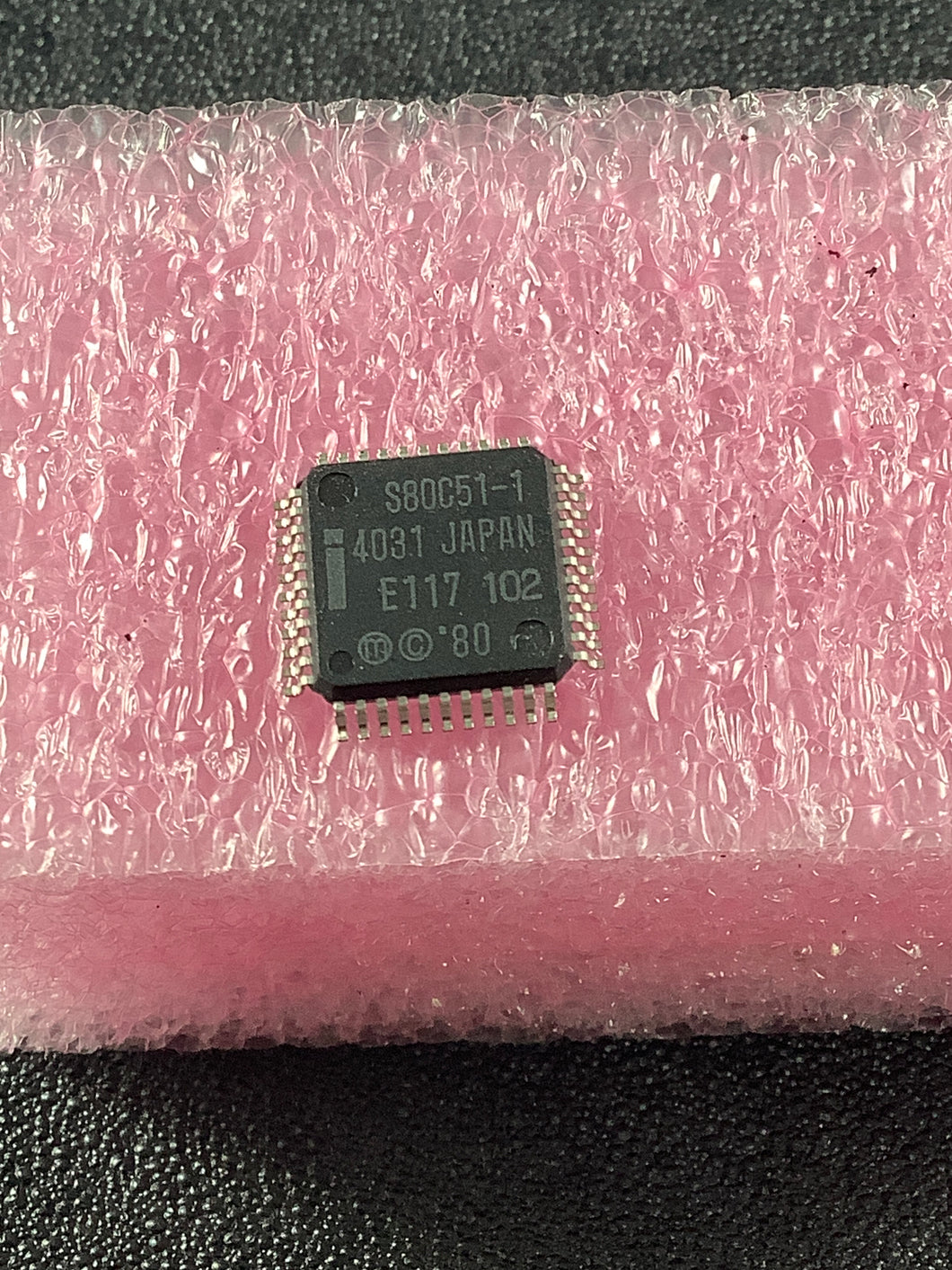 S80C51-1 - INTEL - 8-Bit Microcontroller