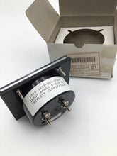 Load image into Gallery viewer, 320S-DCV-030P - TRIPLETT - 0-30VDC PANEL METER
