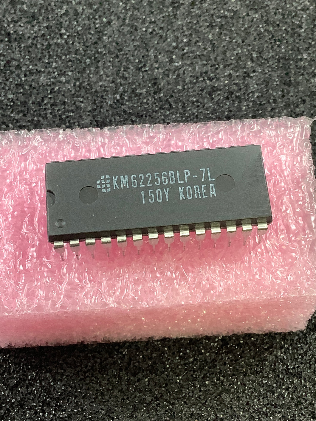 KM62256LP-7L - SAMSUNG - 32Kx8 bit Low Power CMOS Static RAM