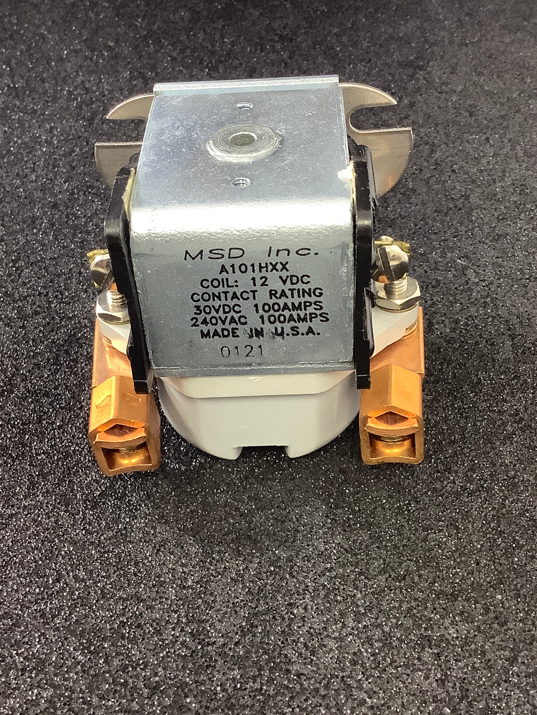 A101HXX-12VDC - MSD - 100 AMP SPST NO. OPEN RELAY 12VDC COIL