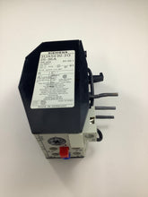 Load image into Gallery viewer, 3UA5400-2Q - SIEMENS - OVERLOAD RELAY 25-36A
