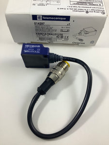 XS8E1A1MAL01U20 - TELEMECANIQUE - XS8E1A1MAL01U20 Inductive sensor XS8 26x26x13, PBT, Sn15mm, 24 to 240VAC/DC, 1/2" 0.15m