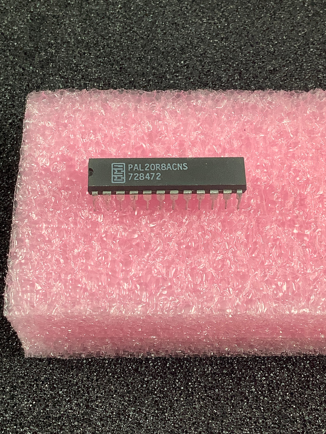 PAL20R8ACNS - MMI - Programmable Logic Device (PLD)