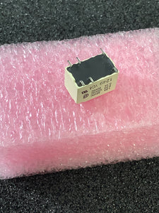 G5V-1F-DC12 - OMRON - 1 FORM C 12VDC RELAY 1.0 Amp Contacts, Surface mount