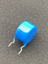 Load image into Gallery viewer, AX680K - OHMITE - 68 OHM 3.5 WATT RESISTOR
