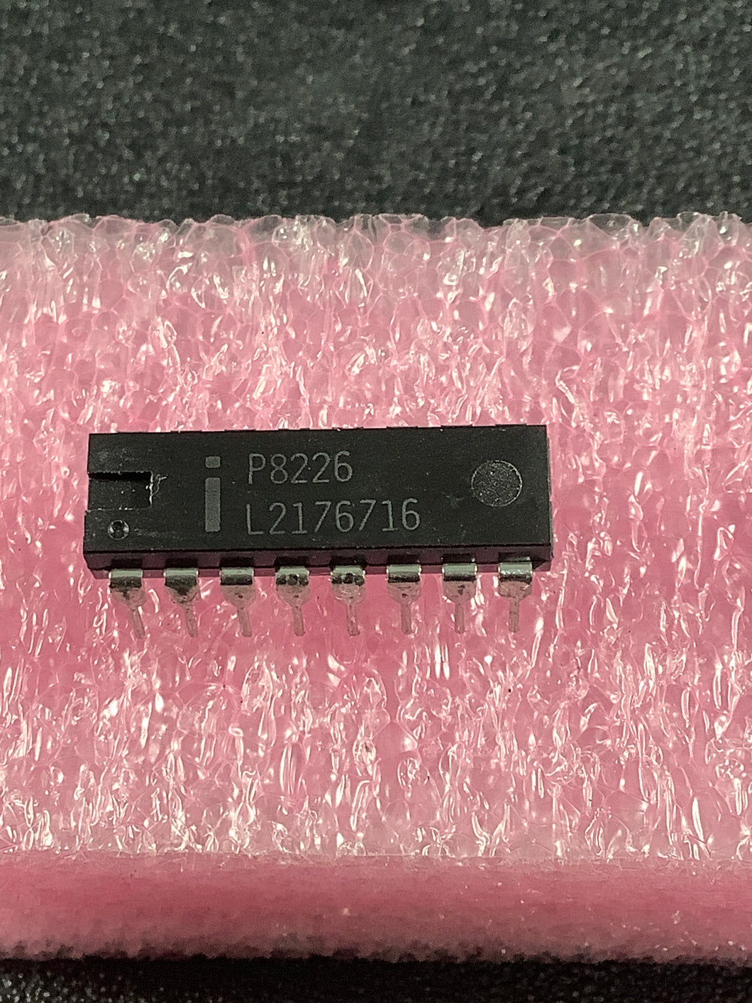 P8226 - INTEL - Bus Transceiver