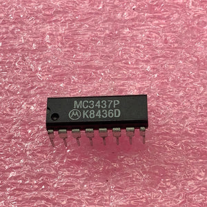 MC3437P - MOTOROLA - HEX BUS RECEIVER WITH INPUT HYSTERESIS