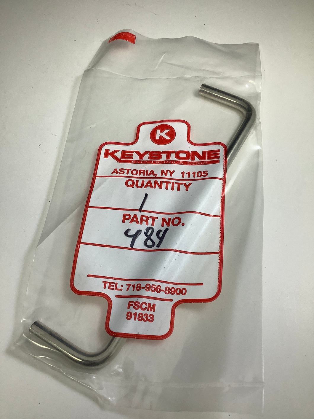 484 - KEYSTONE - Instrumentation Handle Brass, Nickel Finish Screw Holes, Back, 6”