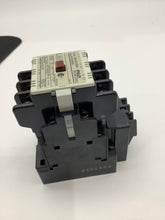 Load image into Gallery viewer, 2NC1Q0E22SE - Fuji - Magnetic Contactor SC-2N/SE, 24VAC COIL, 3 POLE 50 AMP, 2NO/2NC CONTACTS
