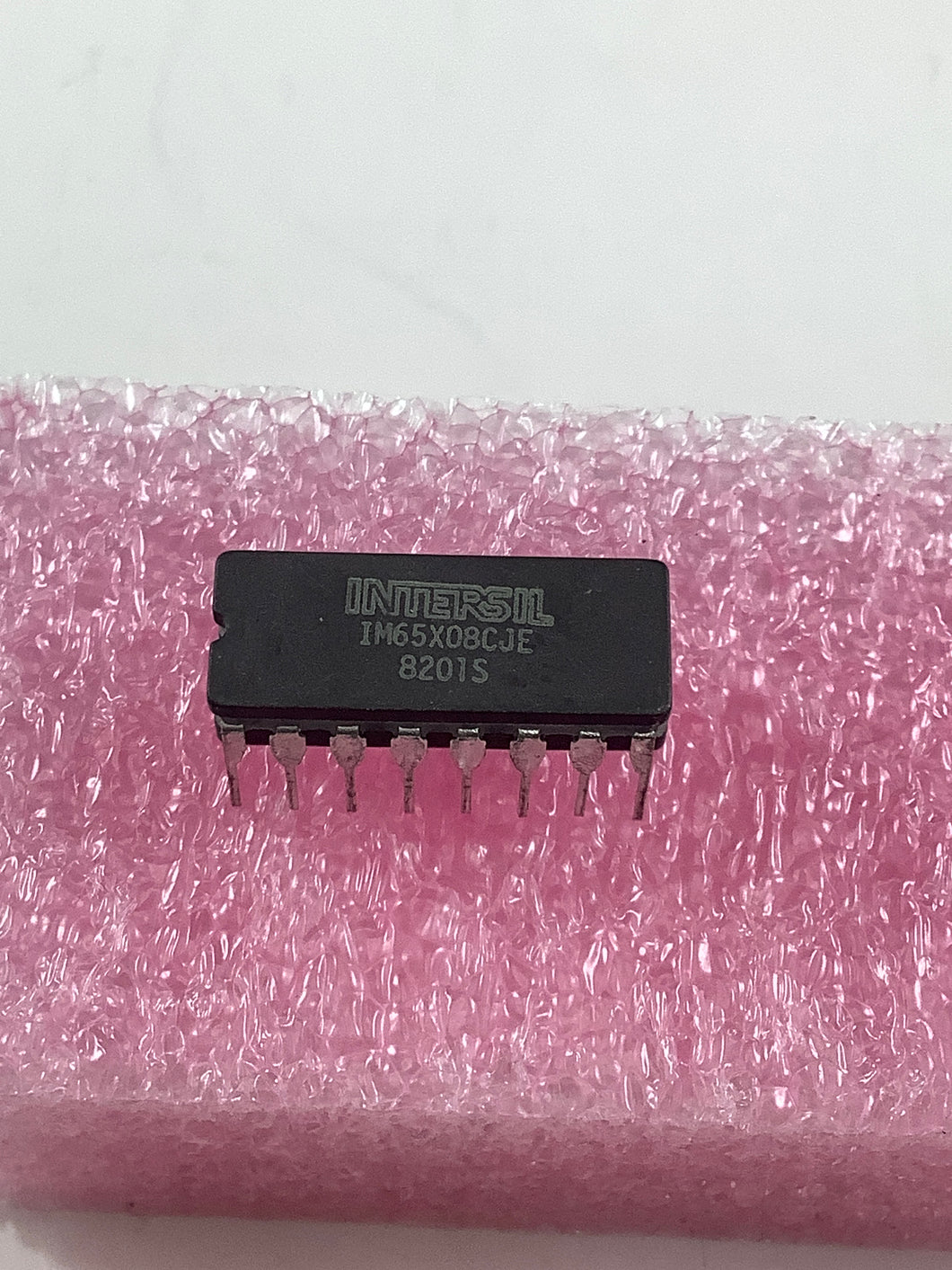 IM65X08CPE - INTERSIL - 1024 x 1 High Speed CMOS RAM