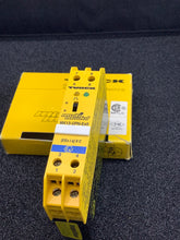 Load image into Gallery viewer, MK13-UPN-Ex0 - TURCK - SWITCHING AMPLIFIER 24V DC
