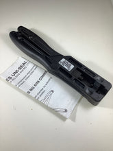 Load image into Gallery viewer, 9150US - Sargent -  Composite Uni-Seal Tools is designed for use with sealed RG6/59 and RG11/7 male compression connectors
