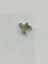 Load image into Gallery viewer, 131-3701-826 - JOHNSON - SMB PC MOUNT- END LAUNCH JACK RECEPTICAL
