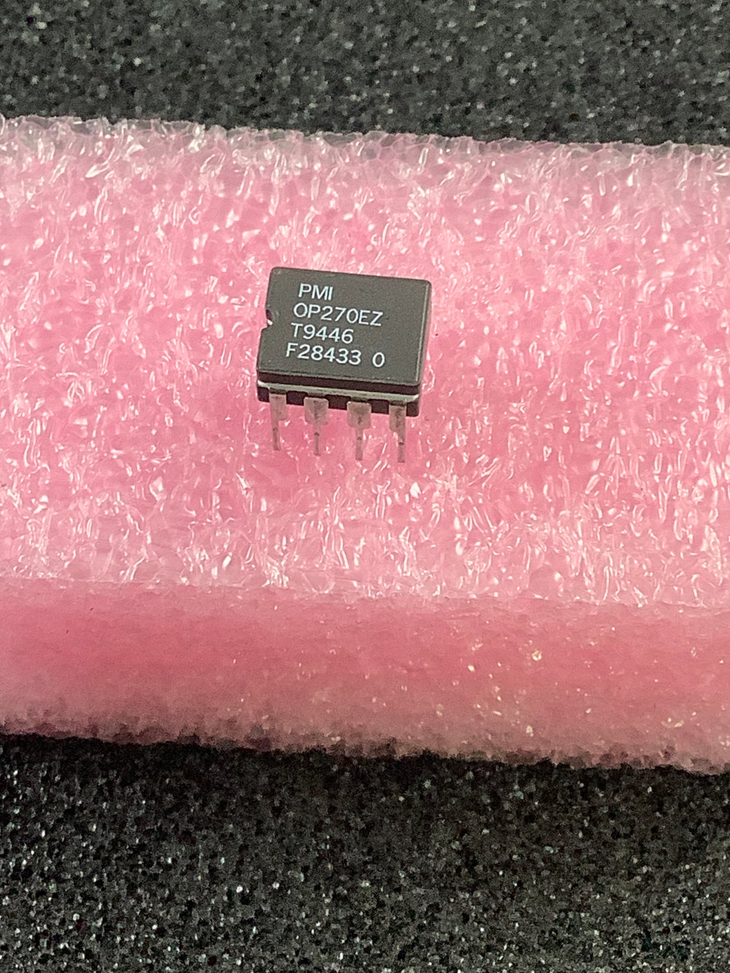 OP270EZ - PMI - Op-Amp; Low Noise Precision Operational