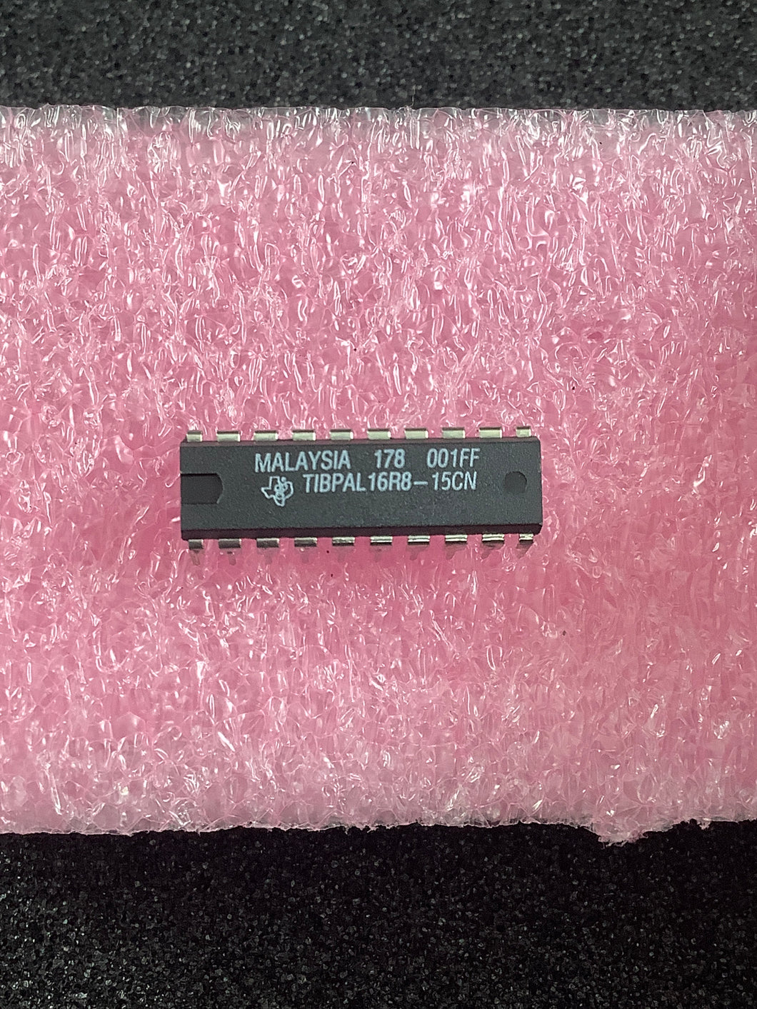 TIBPAL16R8-15CN - TI - Programmable Logic Device (PLD)