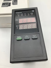Load image into Gallery viewer, P21202100 - SIMPSON - Phoenix II Series PID CURRENT/VOLT RELAY OUTPUT CONTROLER
