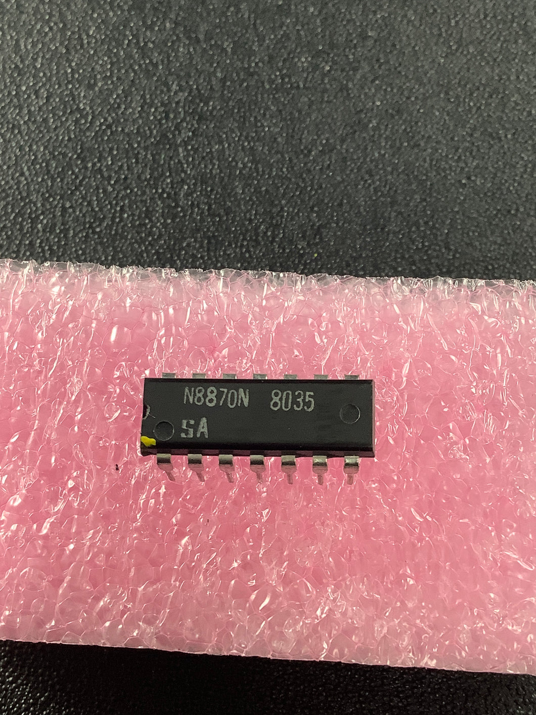 N8870N - SIGNETICS - Triple 3-lnput NAND Gate