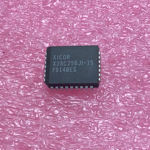 X28C256JL-15 - XICOR - EEPROM 32K X 8 EEPROM,CMOS,HIGH SPEED