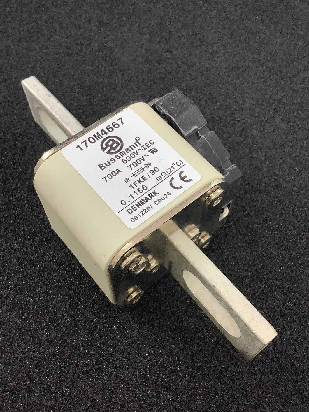 170M4667 - Bussman - 700Amp 690Vac Fast Acting Fuse