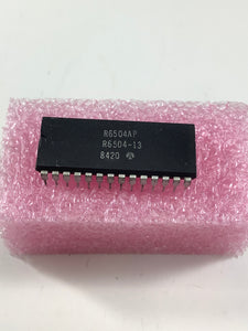 R6504AP - ROCKWELL - Microprocessor, 8-Bit, 2MHz, NMOS, PDIP28