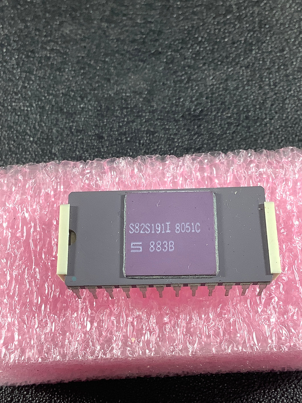 S82S191I/883B - SIGNETICS - Programmable Read Only Memory (PROM)