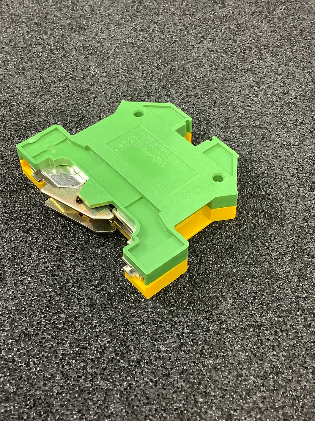 1066.2 - ALTECH - Terminal Block Connector 2 Position Ground, Earth Green, Yellow 8-20 AWG