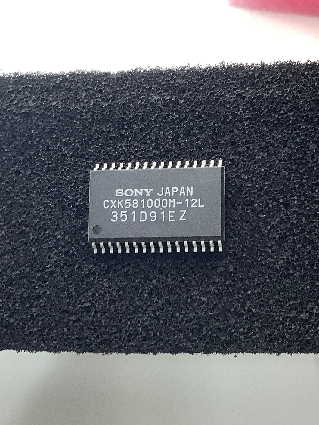 CXK581000M-12L - SONY - CMOS static RAM