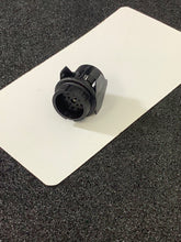 Load image into Gallery viewer, T-3647-500 - AMPHENOL - Circular DIN Connectors FEMALE RECEPTACLE 14 WAY
