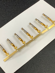 66563-8 -25 - AMP - CONN SOCKET 20-24AWG GOLD CRIMP, Chain Form, 25 contacts per package. Quantity Shown Available = 25 Packs.