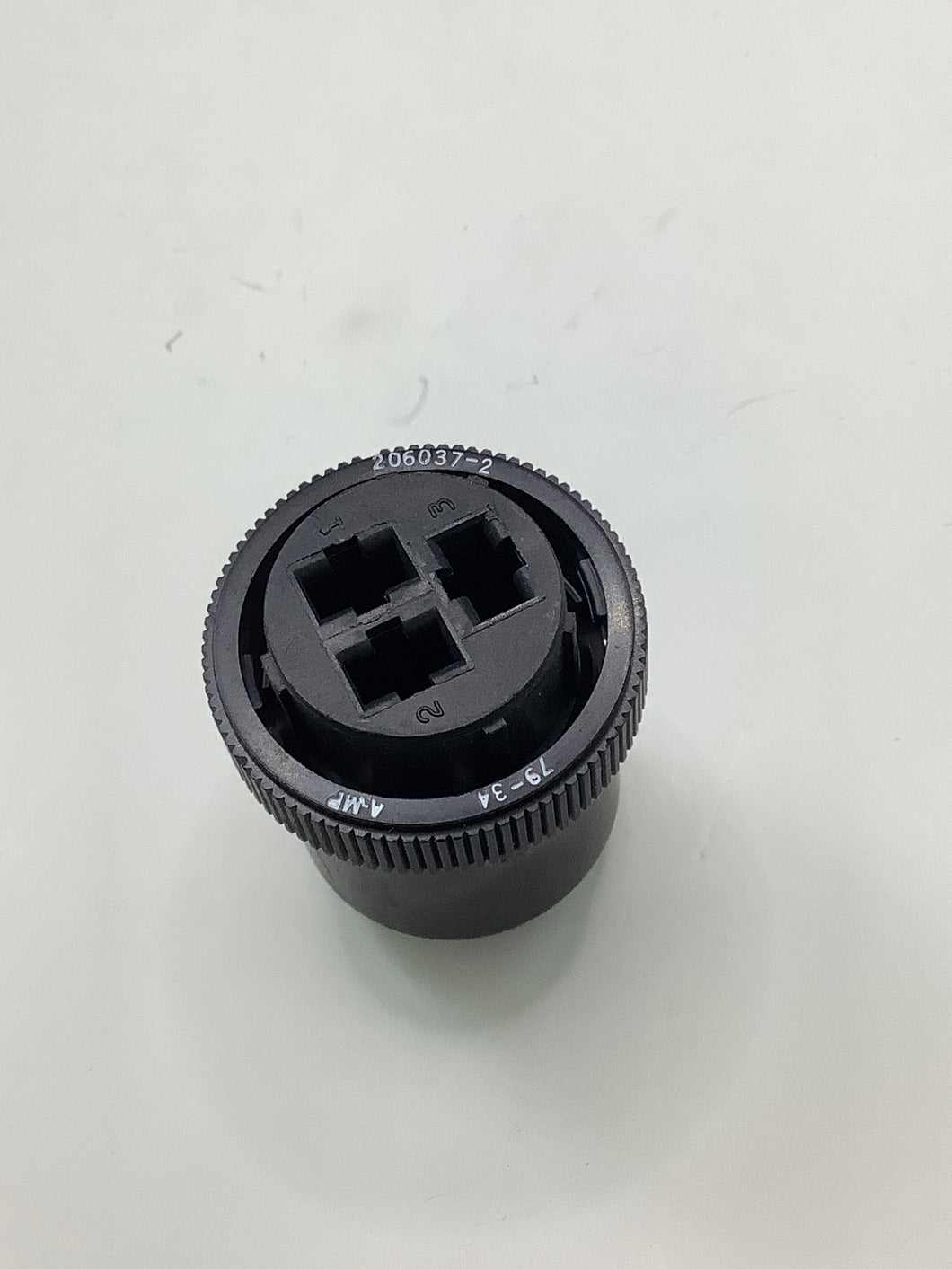 206037-2 - AMP - 3 PIN High Current Female Cable End CPC Connector