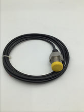 Load image into Gallery viewer, SUV27-NTP - IL-METRONIC - Silicon Carbide(SiC) UV Sensor in SS Housing 2545nm range
