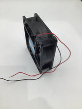 Load image into Gallery viewer, D47-B15A-05W2-100 - GLOBE MOTORS - 24VDC FAN 120 X 120 X 38mm .28A
