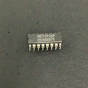 MC10125P - MOT - Translator MECL to TTL 16-Pin PDIP